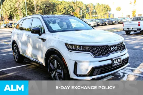 More photos of 2023 Kia Sorento S at ALM Mall of Georgia, GA