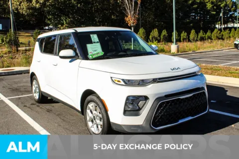 More photos of 2022 Kia Soul LX at ALM Mall of Georgia, GA