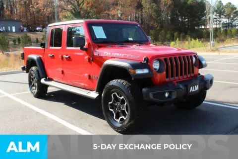 More photos of 2020 Jeep Gladiator Rubicon at ALM Mall of Georgia, GA
