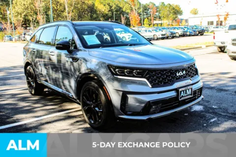 More photos of 2022 Kia Sorento SX at ALM Mall of Georgia, GA