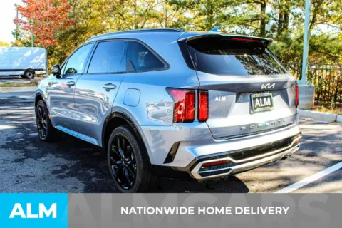 More photos of 2022 Kia Sorento SX at ALM Mall of Georgia, GA
