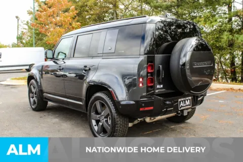 More photos of 2024 Land Rover Defender 110 X-Dynamic SE at ALM Mall of Georgia, GA