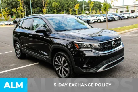 More photos of 2024 Volkswagen Taos 1.5T SE at ALM Mall of Georgia, GA