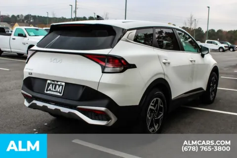 More photos of 2024 Kia Sportage LX at ALM Mall of Georgia, GA