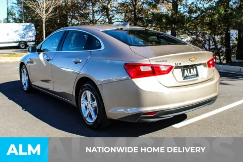 More photos of 2024 Chevrolet Malibu LT at ALM Mall of Georgia, GA