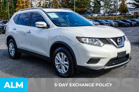 More photos of 2016 Nissan Rogue SV at ALM Marietta, GA