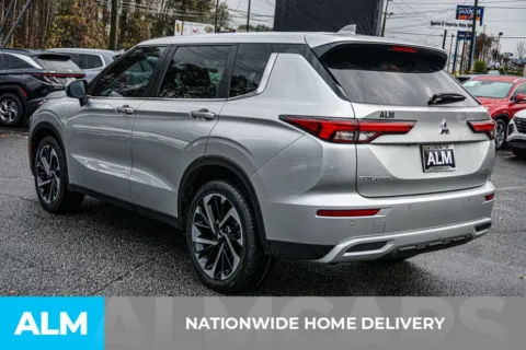 More photos of 2024 Mitsubishi Outlander SE at ALM Marietta, GA