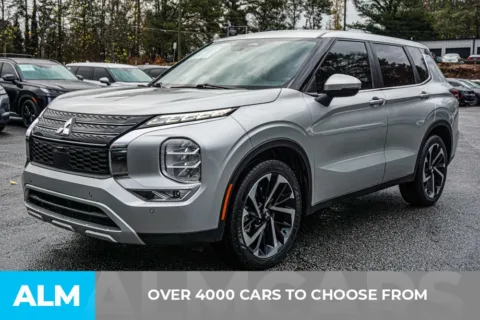 Photos of 2024 Mitsubishi Outlander SE for sale in Marietta, GA at ALM Marietta