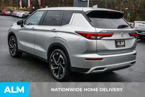 More photos of 2024 Mitsubishi Outlander SE at ALM Marietta, GA