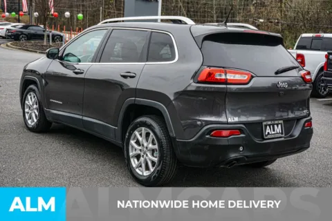 More photos of 2017 Jeep Cherokee Latitude at ALM Marietta, GA