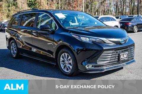 Another view of 2024 Toyota Sienna XLE for sale in Marietta, GA at ALM Marietta