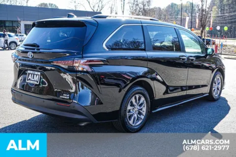 More photos of 2024 Toyota Sienna XLE at ALM Marietta, GA