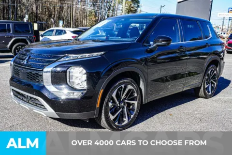 Another view of 2024 Mitsubishi Outlander SE for sale in Marietta, GA at ALM Marietta