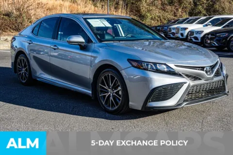 More photos of 2023 Toyota Camry SE at ALM Marietta, GA
