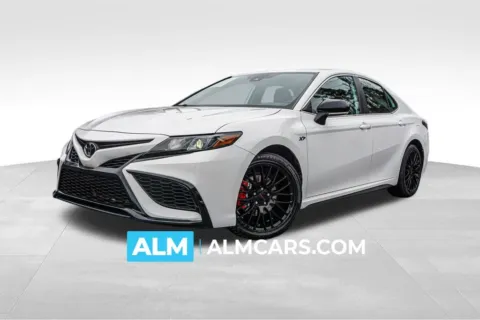 White 2024 Toyota Camry SE for sale in Marietta, GA