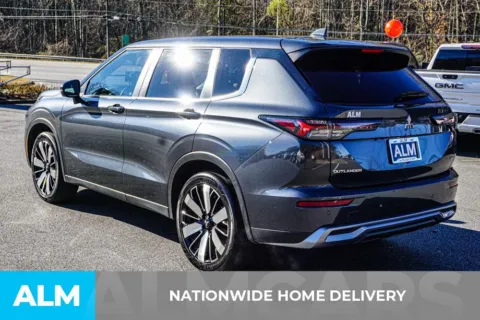 More photos of 2025 Mitsubishi Outlander SE at ALM Marietta, GA