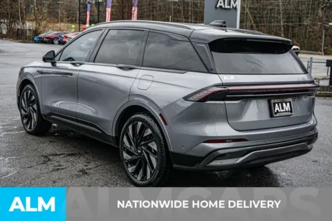 More photos of 2024 Lincoln Nautilus Reserve at ALM Marietta, GA