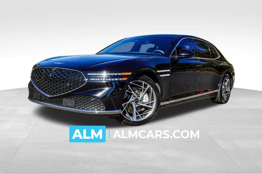 2023 GENESIS G90 Base's photo