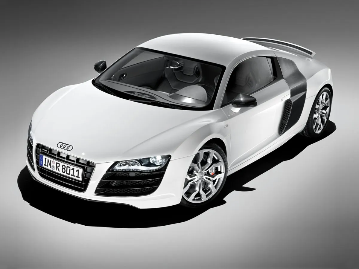 2011 Audi R8 Base's photo