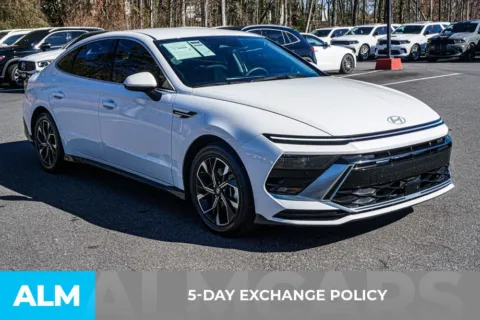 More photos of 2025 Hyundai Sonata SEL at ALM Marietta, GA