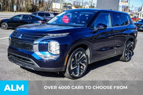 Photos of 2024 Mitsubishi Outlander SE for sale in Marietta, GA at ALM Marietta