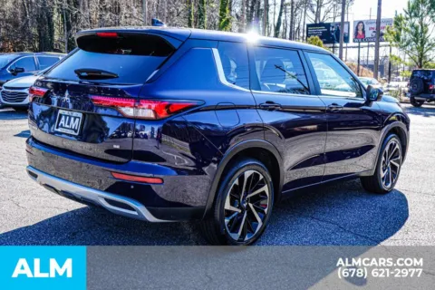 More photos of 2024 Mitsubishi Outlander SE at ALM Marietta, GA