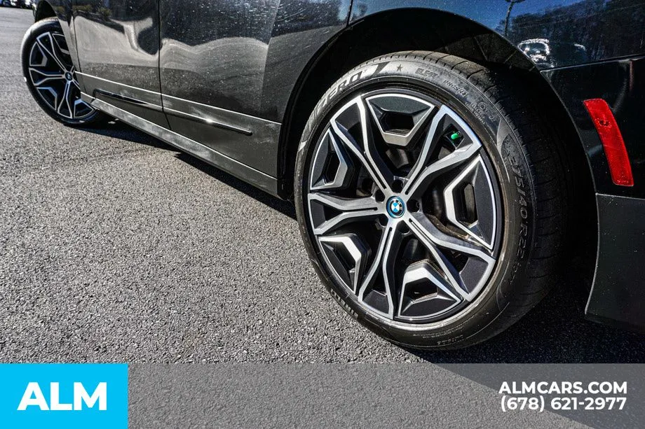 2023 BMW iX Base - Photo 16
