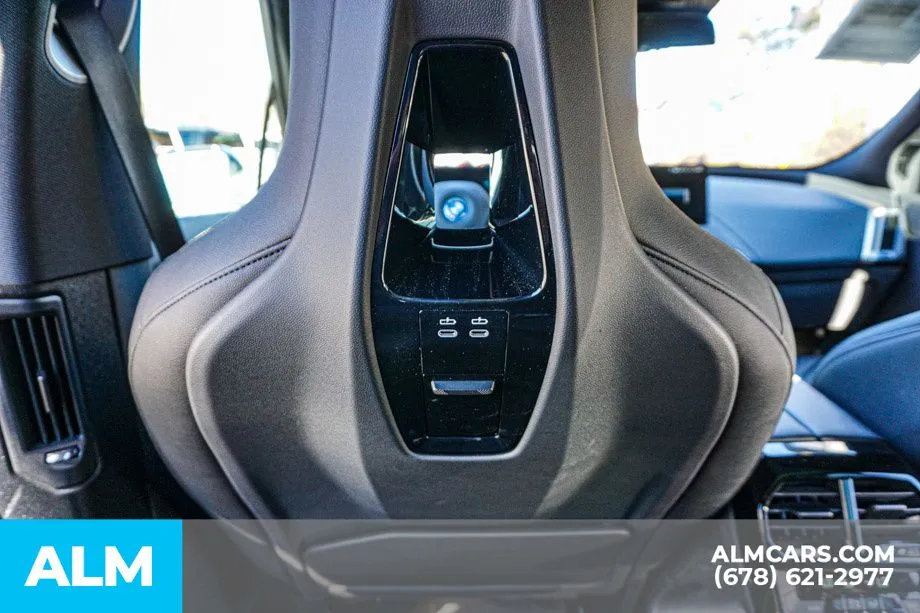 2023 BMW iX Base - Photo 33