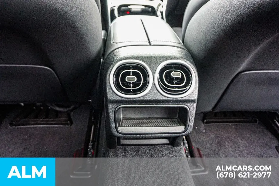 2024 Mercedes-Benz C-Class Sedan AMG C63 - Photo 32