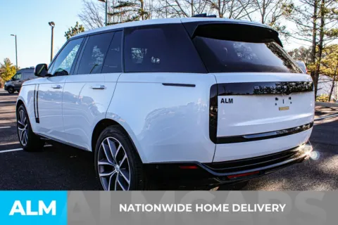 More photos of 2024 Land Rover Range Rover SE at ALM Marietta, GA