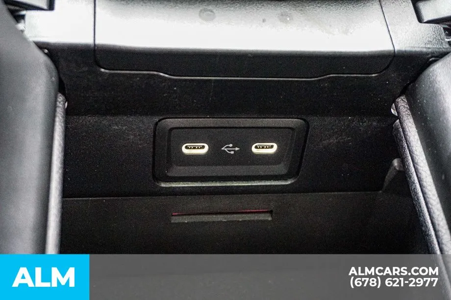 2024 Mercedes-Benz C-Class Sedan C 300 - Photo 43