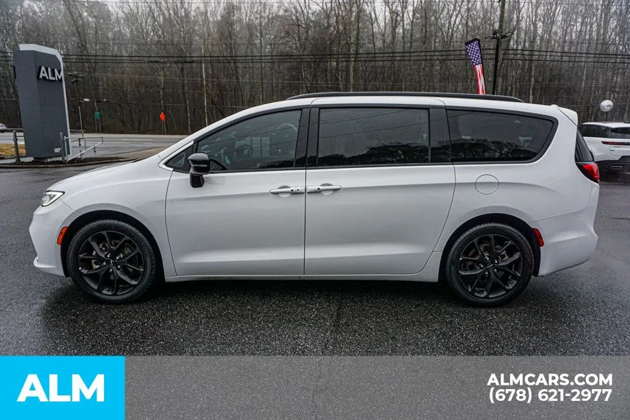 2025 Chrysler Pacifica Limited - Photo 7