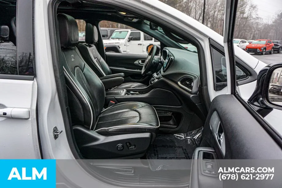 2025 Chrysler Pacifica Limited - Photo 27