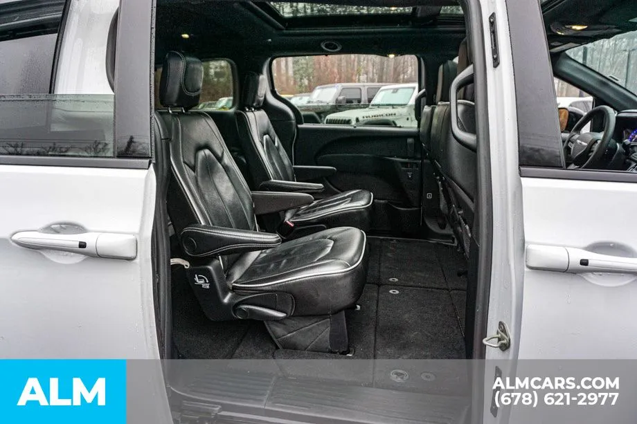 2025 Chrysler Pacifica Limited - Photo 25