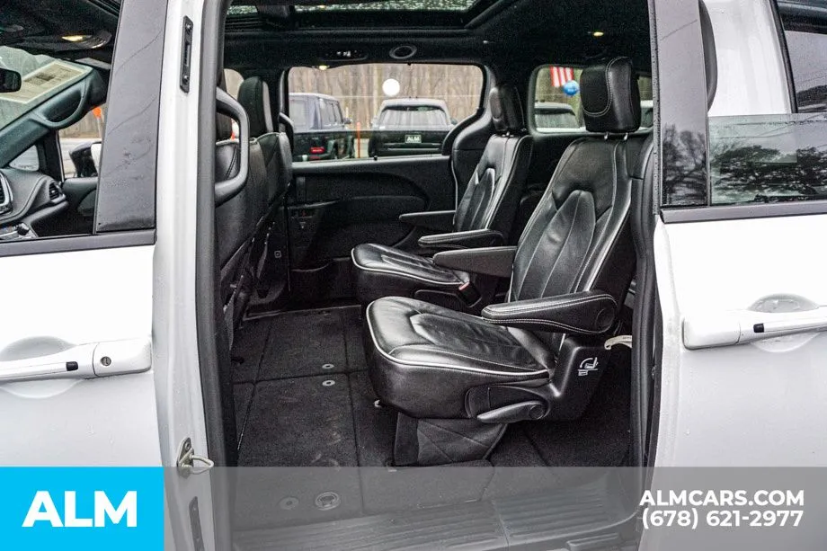 2025 Chrysler Pacifica Limited - Photo 22