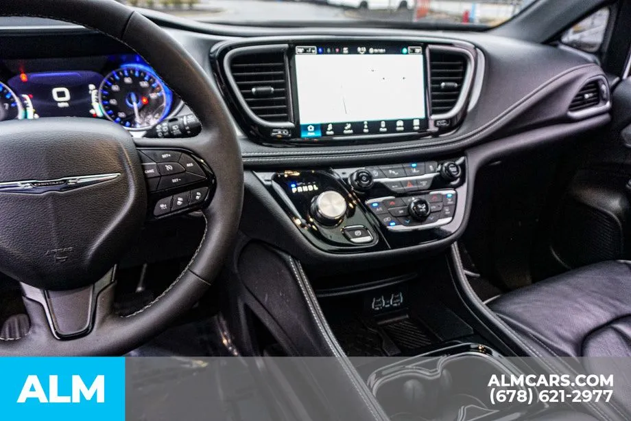 2025 Chrysler Pacifica Limited - Photo 41
