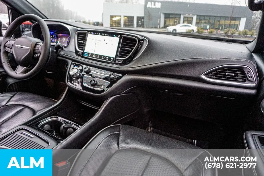 2025 Chrysler Pacifica Limited - Photo 28