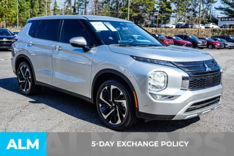 Another view of 2024 Mitsubishi Outlander SE for sale in Marietta, GA at ALM Marietta