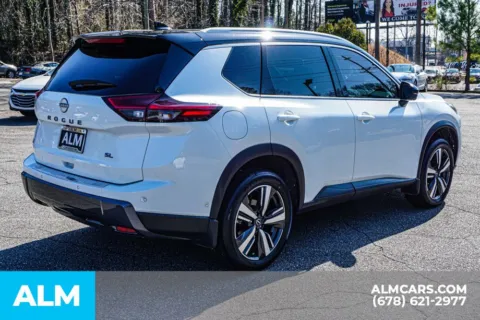 More photos of 2025 Nissan Rogue SL at ALM Marietta, GA