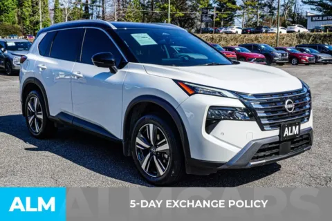 Another view of 2025 Nissan Rogue SL for sale in Marietta, GA at ALM Marietta