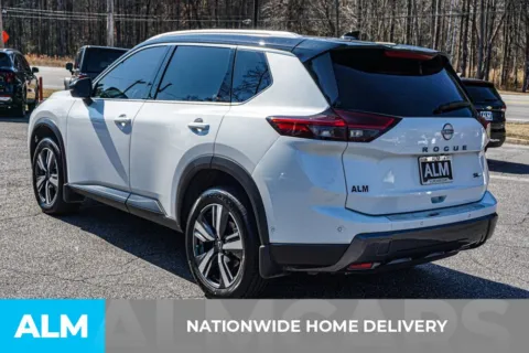 More photos of 2025 Nissan Rogue SL at ALM Marietta, GA