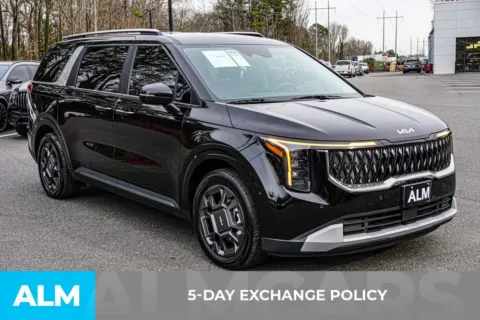 More photos of 2025 Kia Carnival Hybrid EX at ALM Marietta, GA