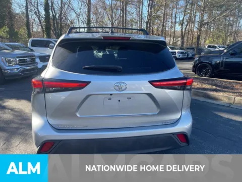 More photos of 2023 Toyota Highlander L at ALM Marietta, GA