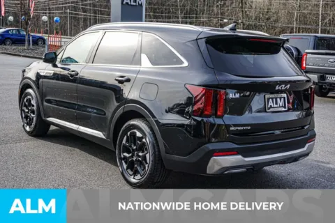 More photos of 2024 Kia Sorento S at ALM Marietta, GA