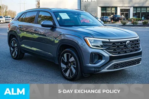 More photos of 2024 Volkswagen Atlas Cross Sport 2.0T SE w/Technology at ALM Marietta, GA