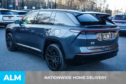 More photos of 2025 Jeep Wagoneer S Launch Edition at ALM Marietta, GA