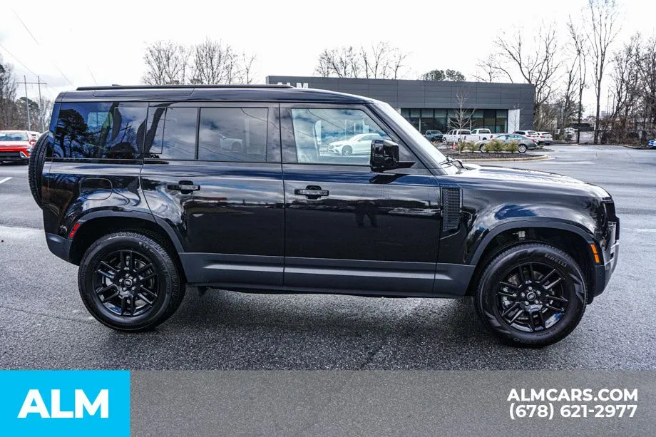 2025 Land Rover Defender S - Photo 9