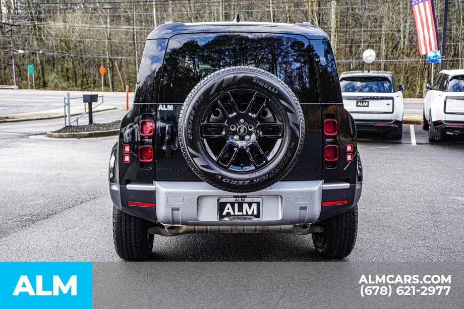 2025 Land Rover Defender S - Photo 11