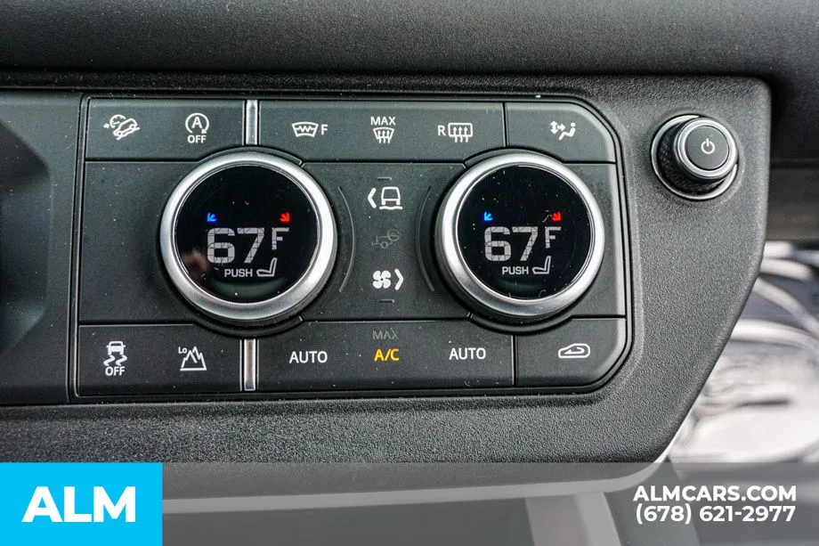 2025 Land Rover Defender S - Photo 44