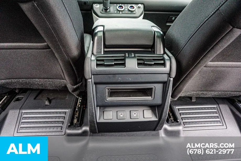 2025 Land Rover Defender S - Photo 32